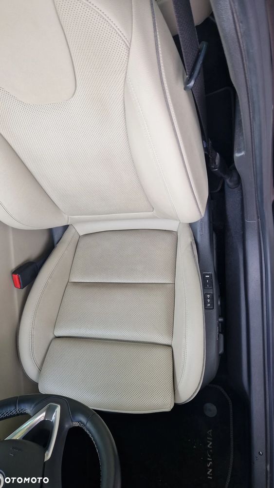 Opel Insignia 1.5 T Elite S&S - 6