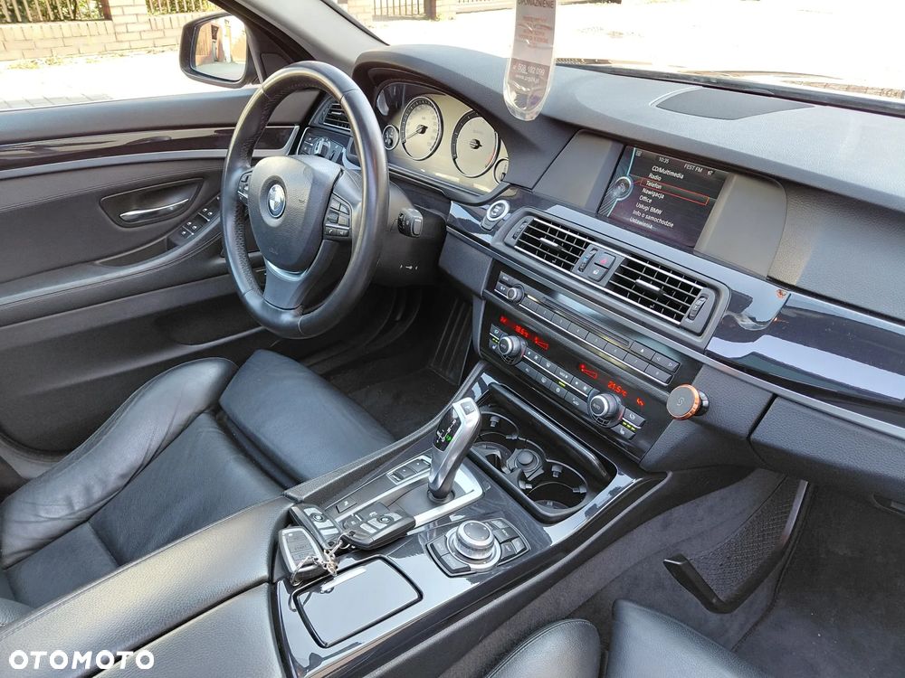 BMW Seria 5 520d Modern Line - 3