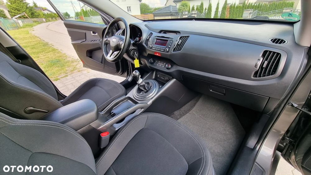 Kia Sportage 2.0 CRDI 4WD Spirit - 31