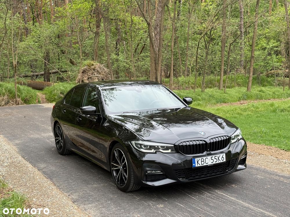 BMW Seria 3 330i M Sport - 2