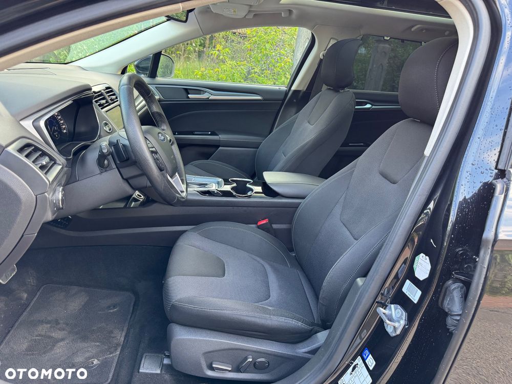 Ford Mondeo 2.0 EcoBlue VIGNALE - 25