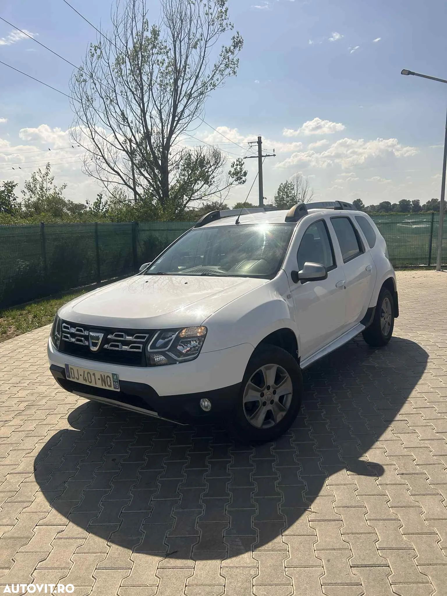 Dacia Duster 1.5 dCi 4WD Prestige jante 17" - 1