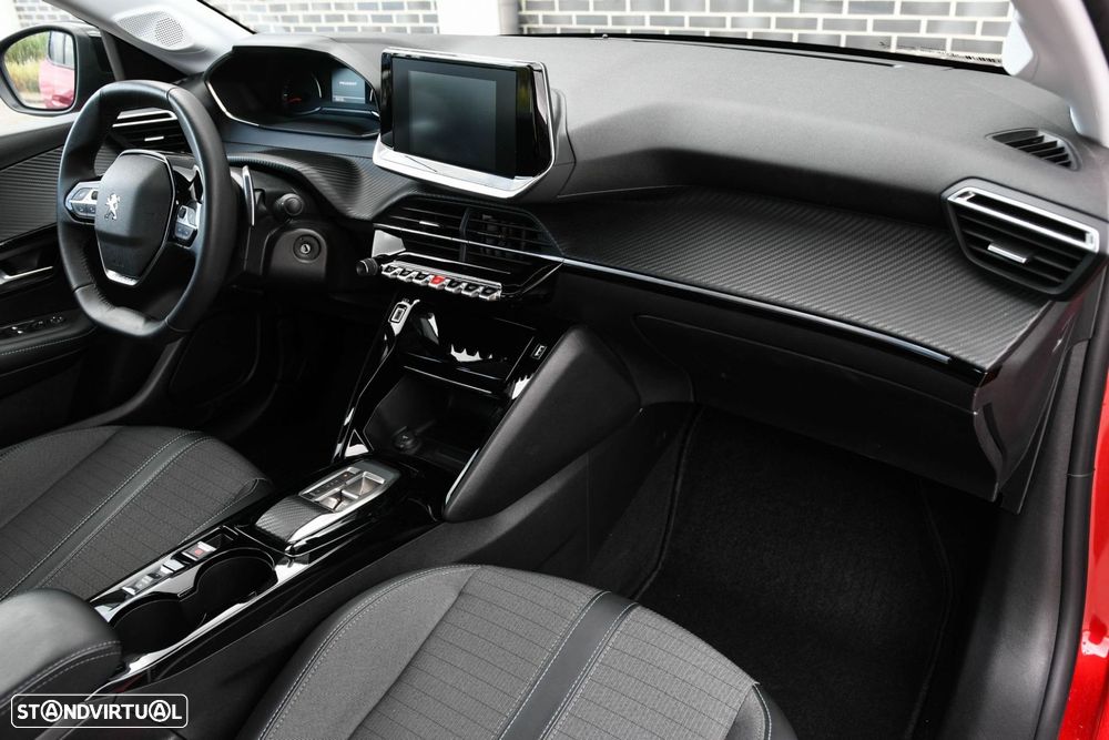 Peugeot 208 1.2 PureTech Allure EAT8 - 10