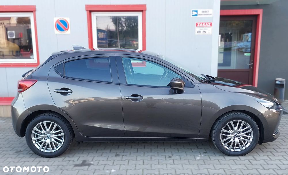 Mazda 2 - 7