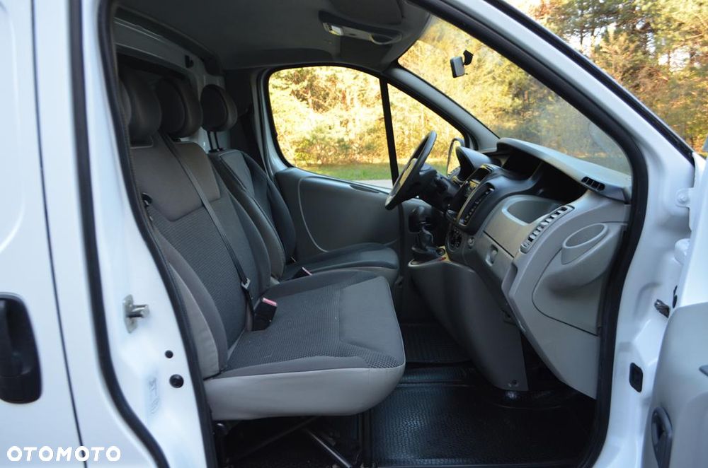 Opel Vivaro - 30