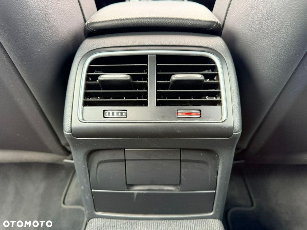 Audi A4 Limousine 2.0 TDI DPF S line Sportpaket - 7