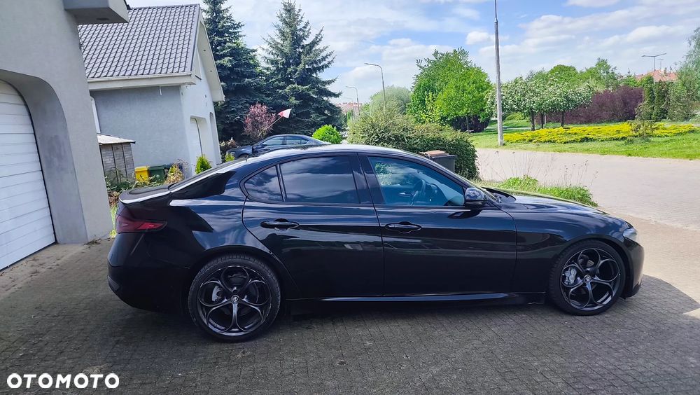 Alfa Romeo Giulia 2.2 D Turbo Super - 9