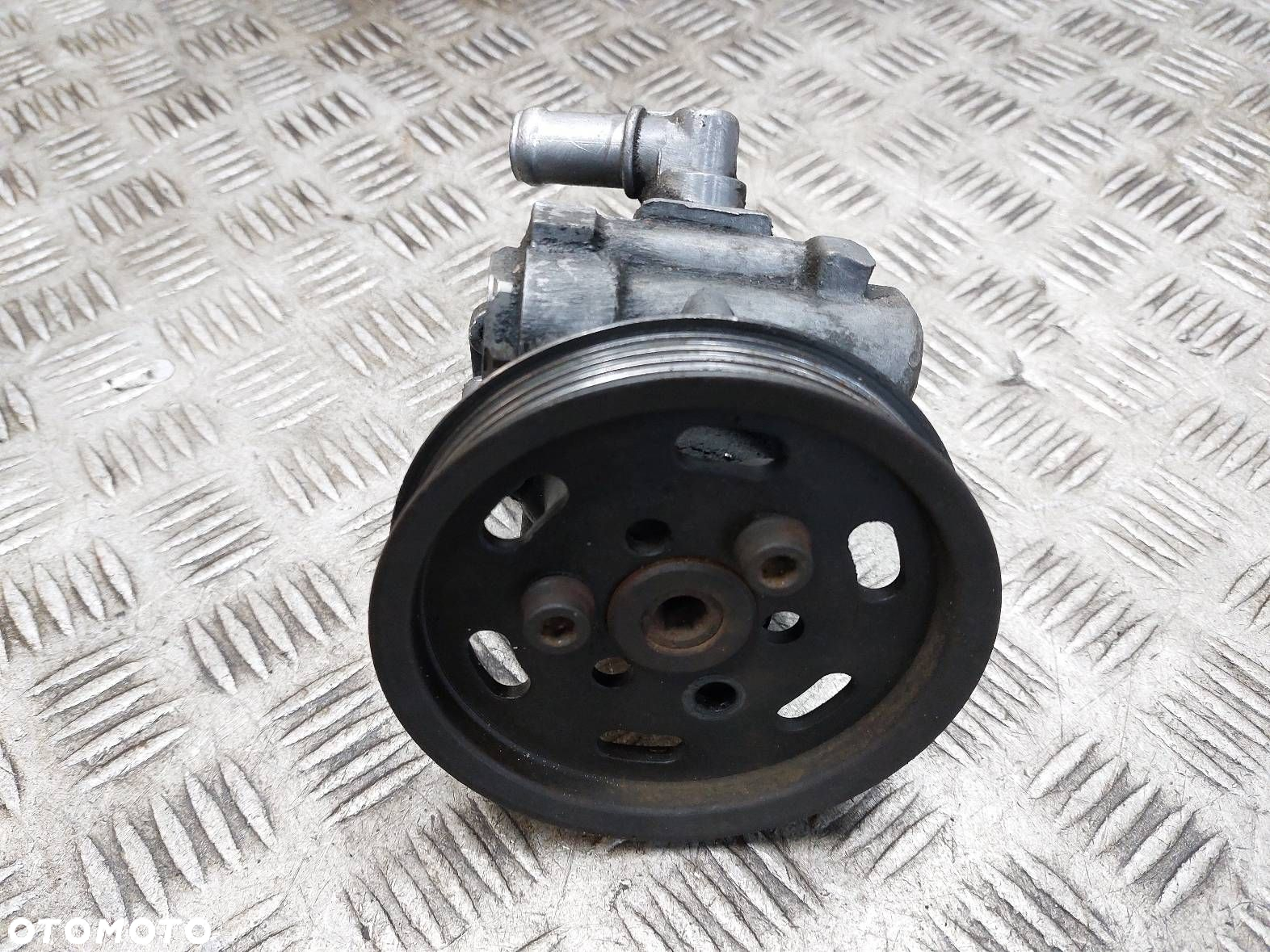 POMPA WSPOMAGANIA VOLKSWAGEN PASSAT B5 1.9 TDI - 2