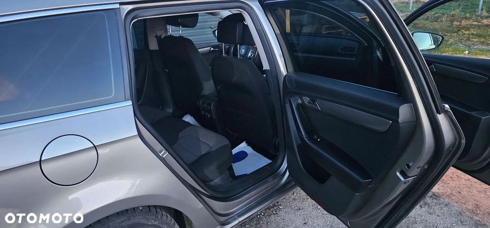 Volkswagen Passat Variant 1.6 TDI Comfortline - 4