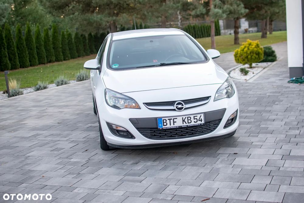 Opel Astra - 11
