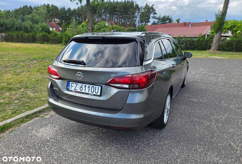 Opel Astra 1.6 CDTI Dynamic S&S - 9