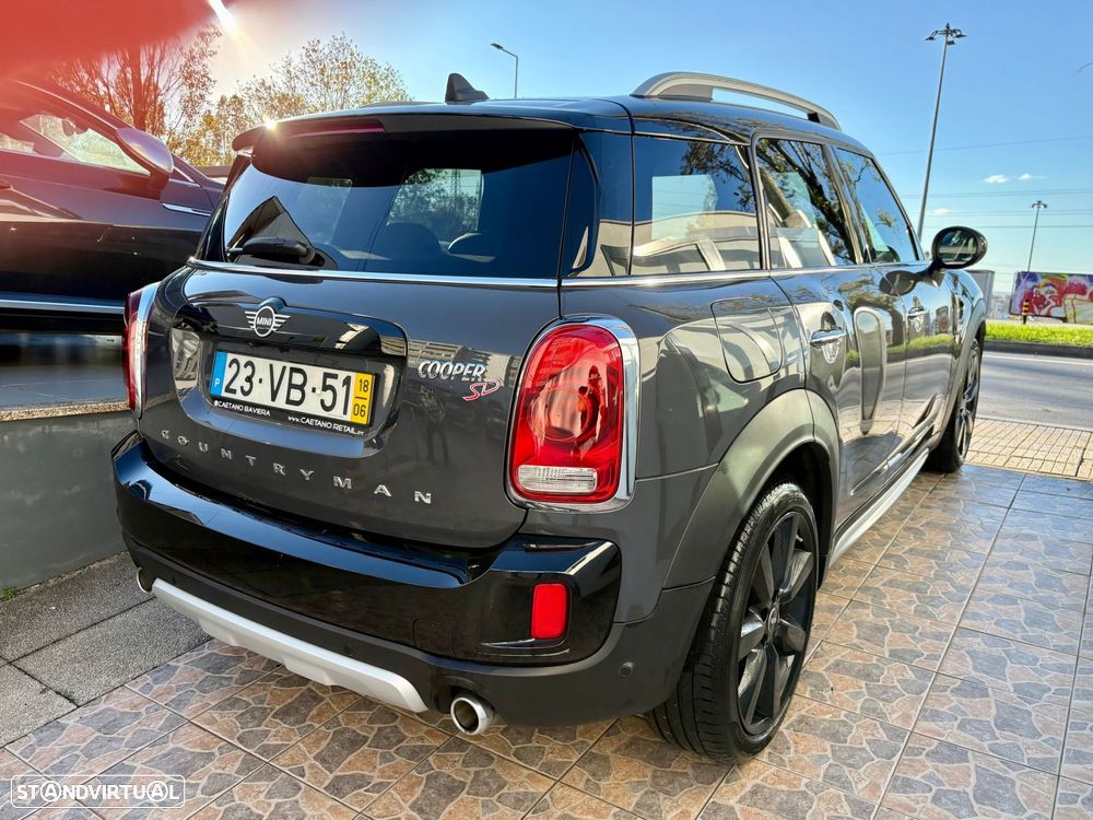 MINI Countryman Cooper SD Sport Edition Auto Desportiva - 3