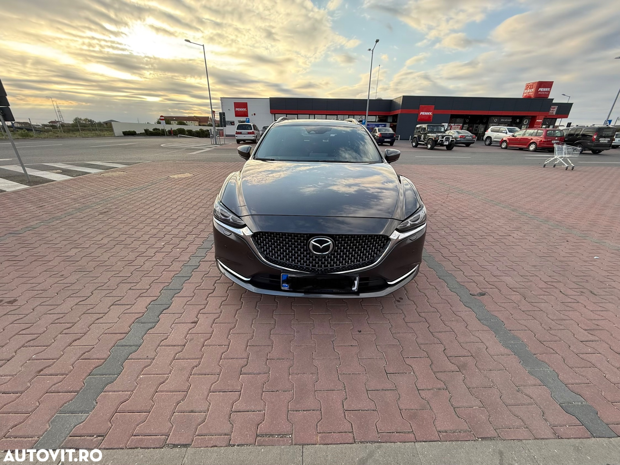 Mazda 6 G194 AT Revolution Top - 3