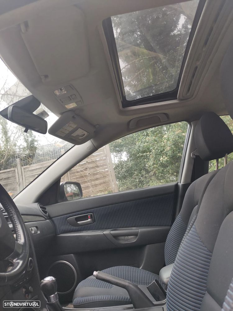 Mazda 3 Hatchback - 5