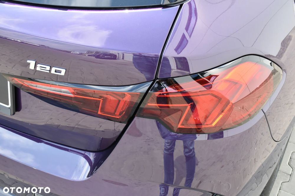 BMW Seria 1 - 10