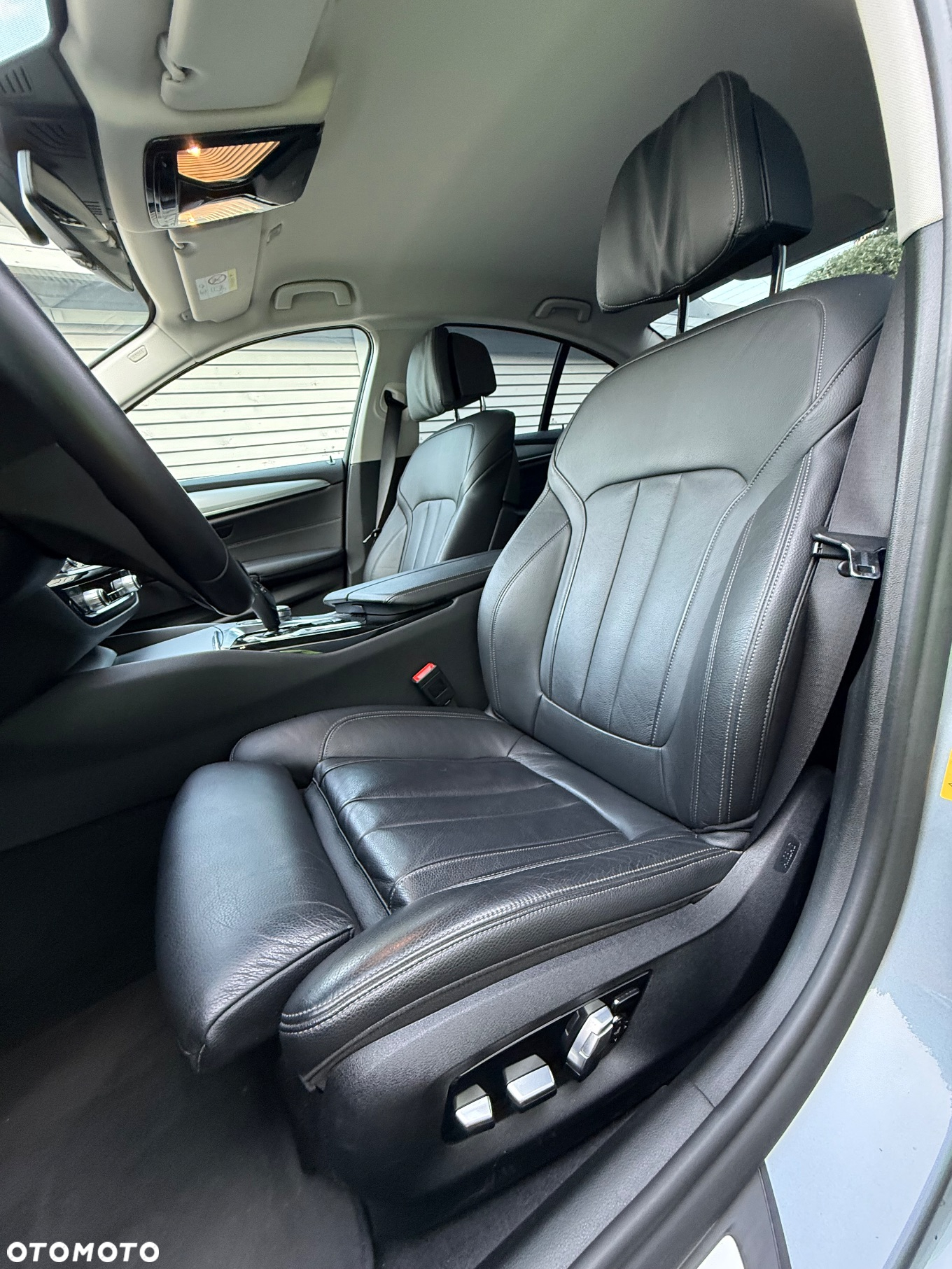 BMW Seria 5 530e sport - 7