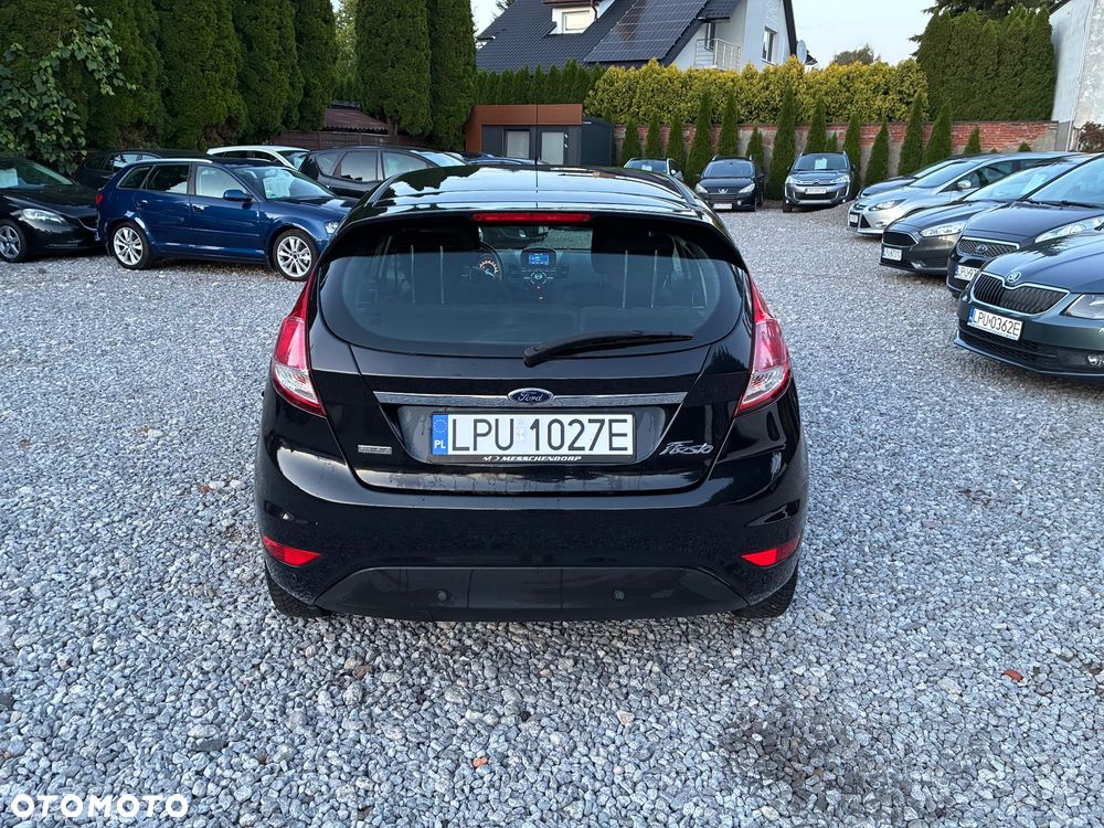 Ford Fiesta 1.6 TDCi DPF Titanium - 6