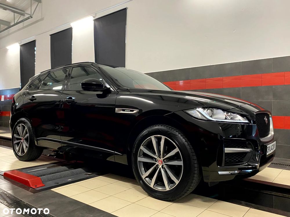Jaguar F-Pace 20d AWD R-Sport - 9