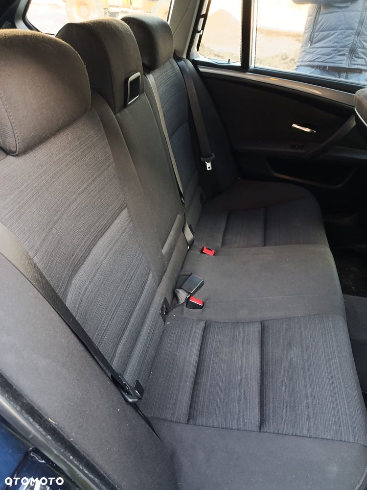 BMW Seria 5 520d - 13