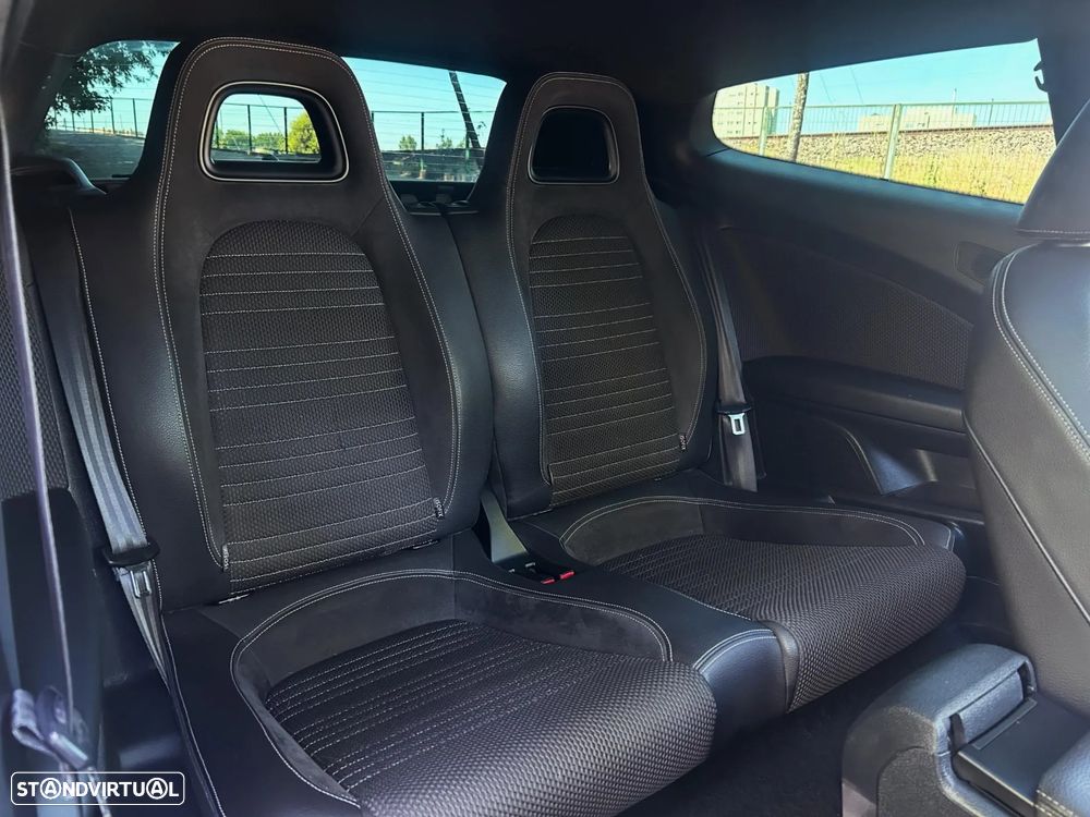 VW Scirocco 2.0 TDI Sport - 13