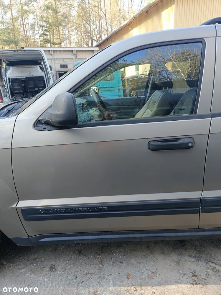 JEEP GRAND CHEROKEE III WK 04-10 2006 r. PJC drzwi lewy przód LP * - 2