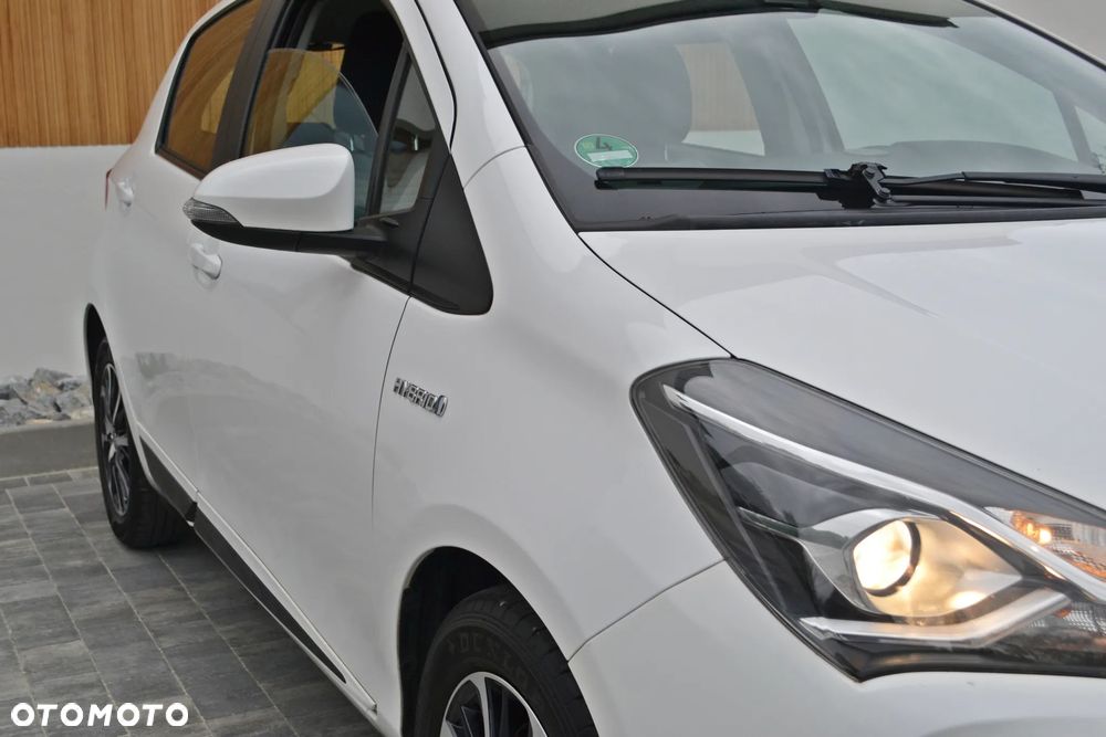 Toyota Yaris - 11