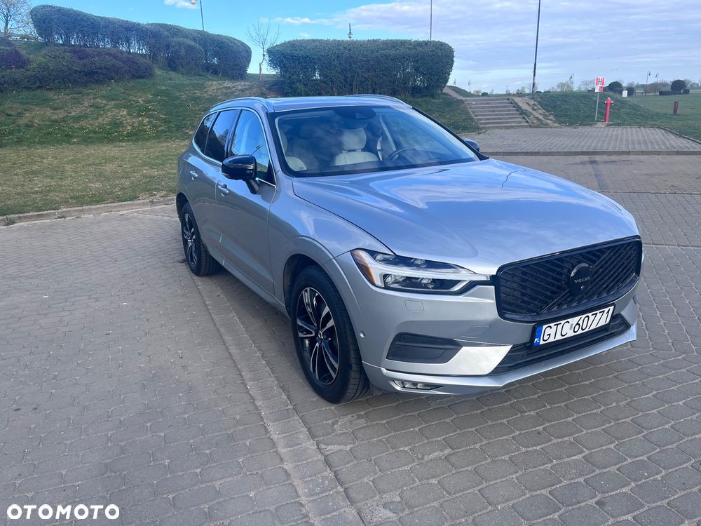 Volvo XC 60 T6 AWD Geartronic Momentum Pro - 2
