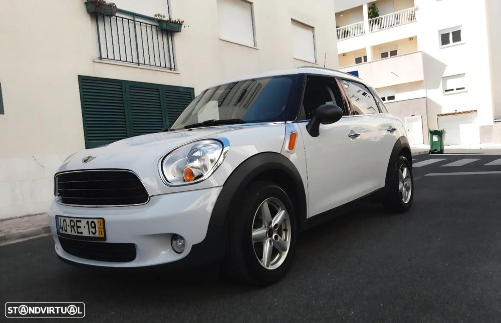 MINI Countryman One D - 3