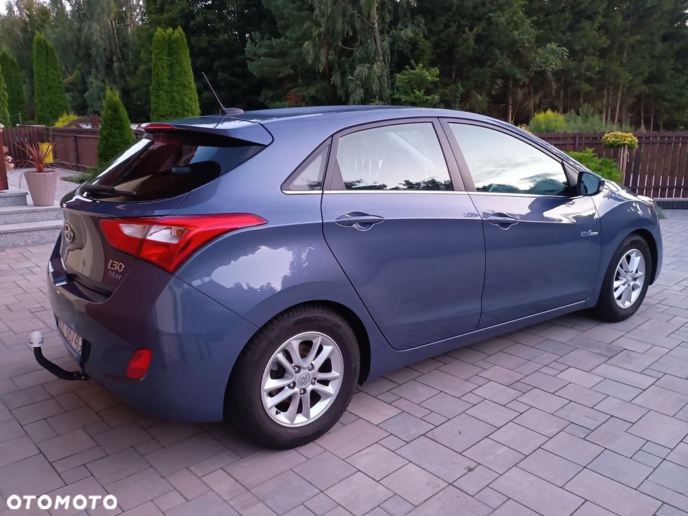 Hyundai i30 blue 1.6 GDI YES Silver - 5