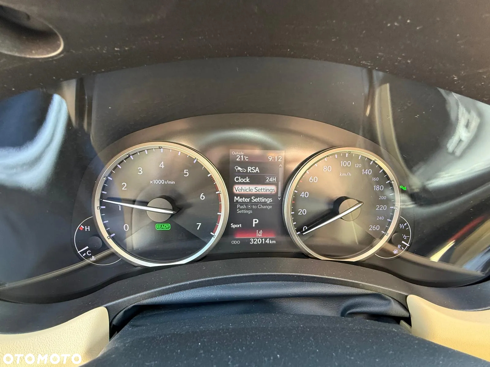 Lexus NX 300h Comfort AWD - 11