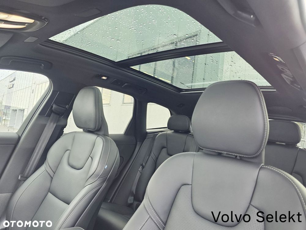 Volvo XC 60 - 36