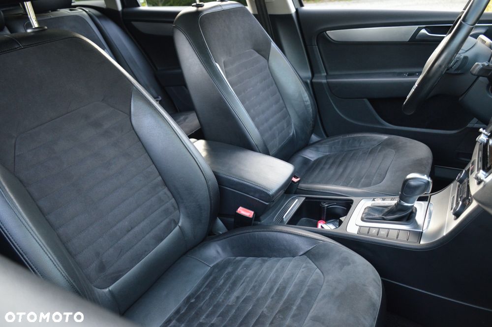 Volkswagen Passat 1.8 TSI Highline DSG - 31
