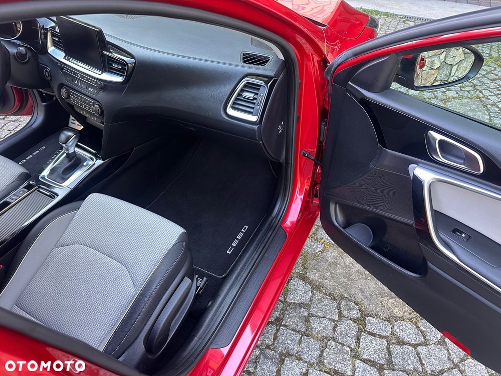 Kia Ceed 1.4 T-GDI L Business Line Plus DCT - 10