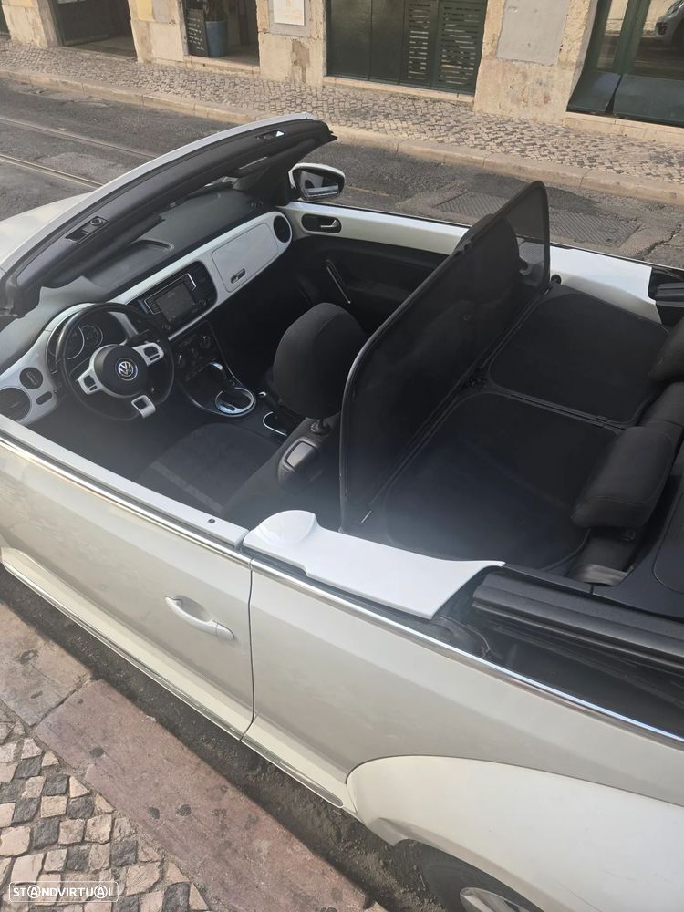 Volkswagen New Beetle Cabrio 1.2 TSI Design DSG — fotografia 10