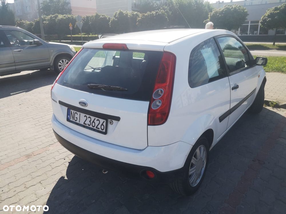 Ford Fiesta 2008 photo 3