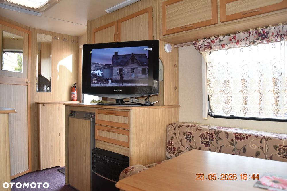 Elddis Knightsbriddge - 3