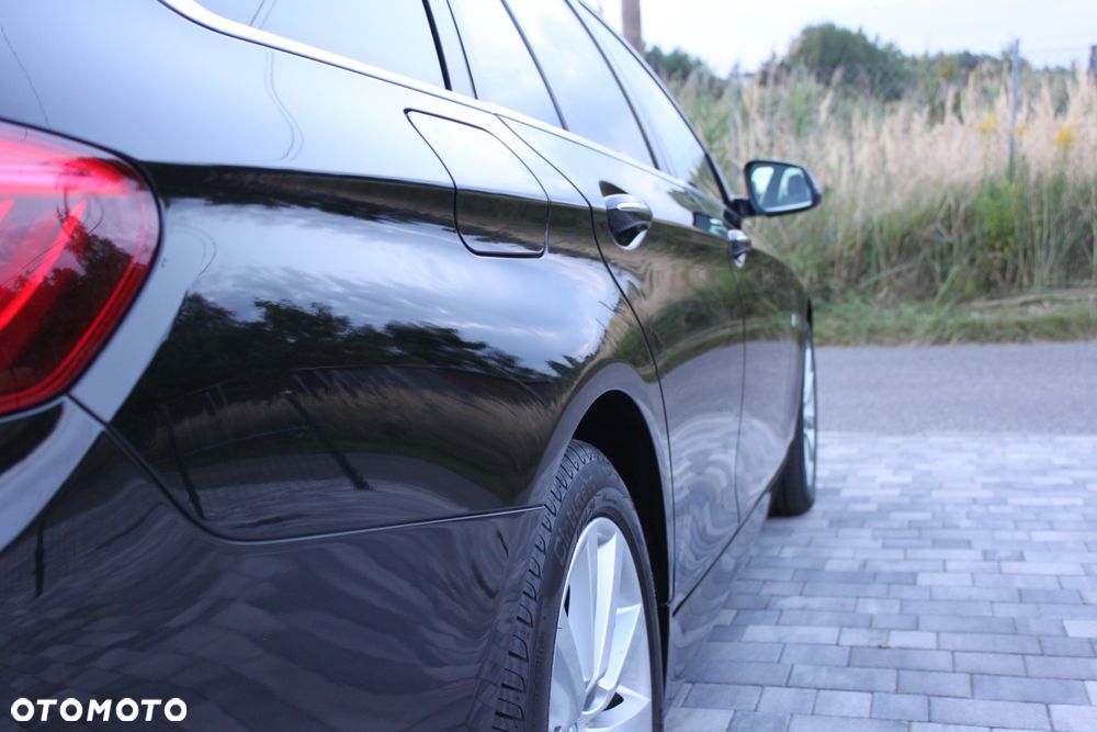 BMW Seria 5 530d xDrive - 12