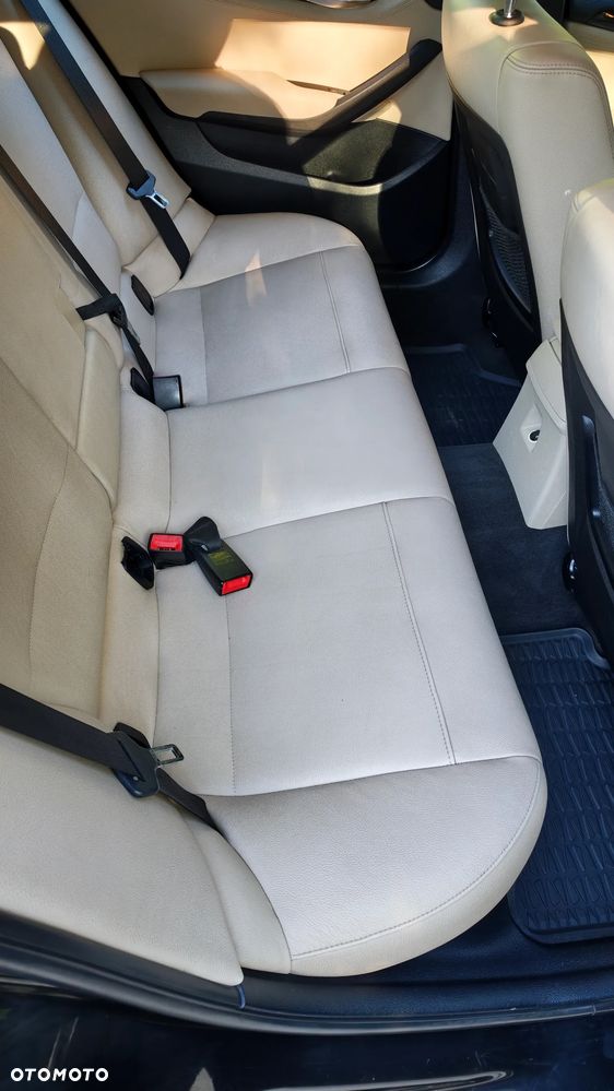 BMW X1 - 17