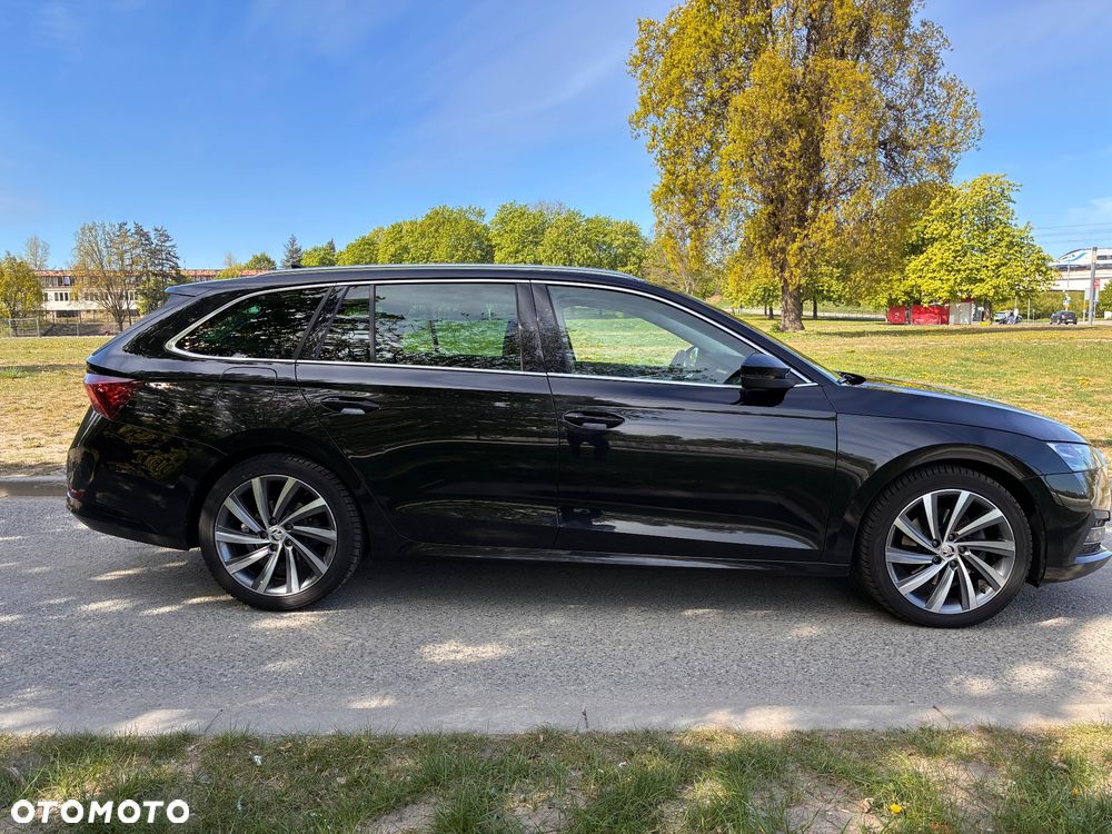Skoda Octavia 2022 photo 2