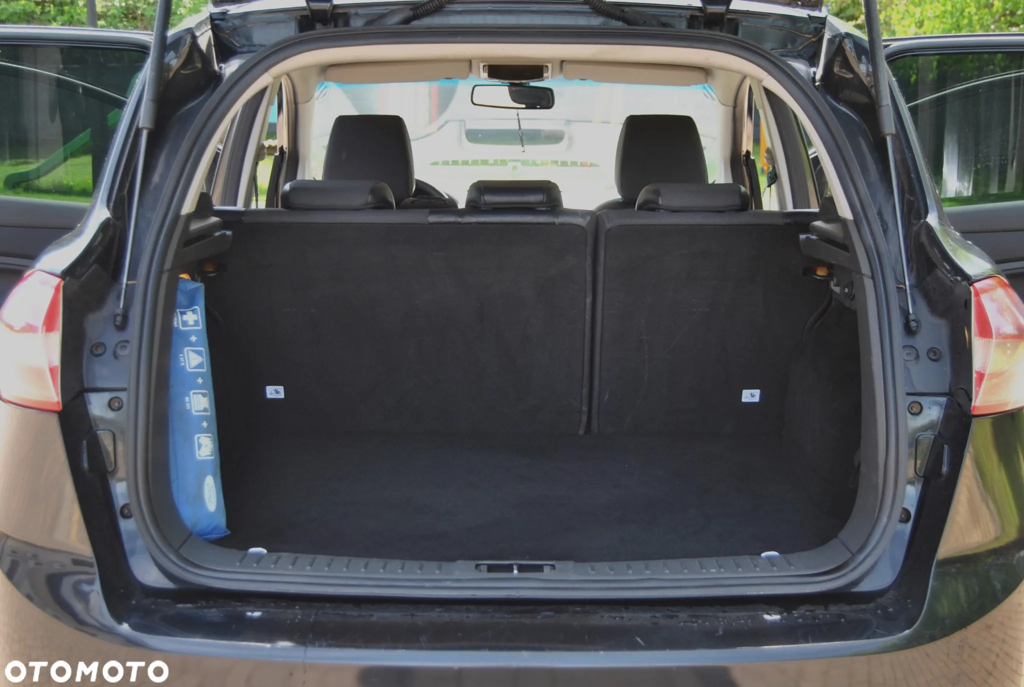 Ford Kuga 2.0 TDCi 4WD Titanium - 12
