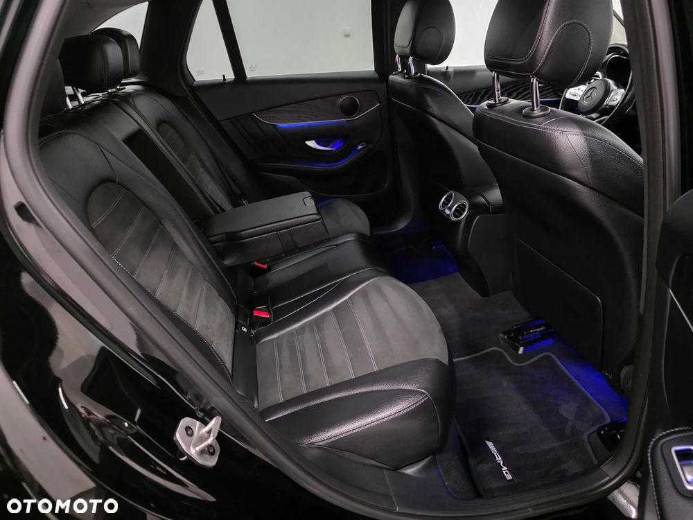 Mercedes-Benz GLC 300 de 4Matic 9G-TRONIC AMG Line Plus - 19