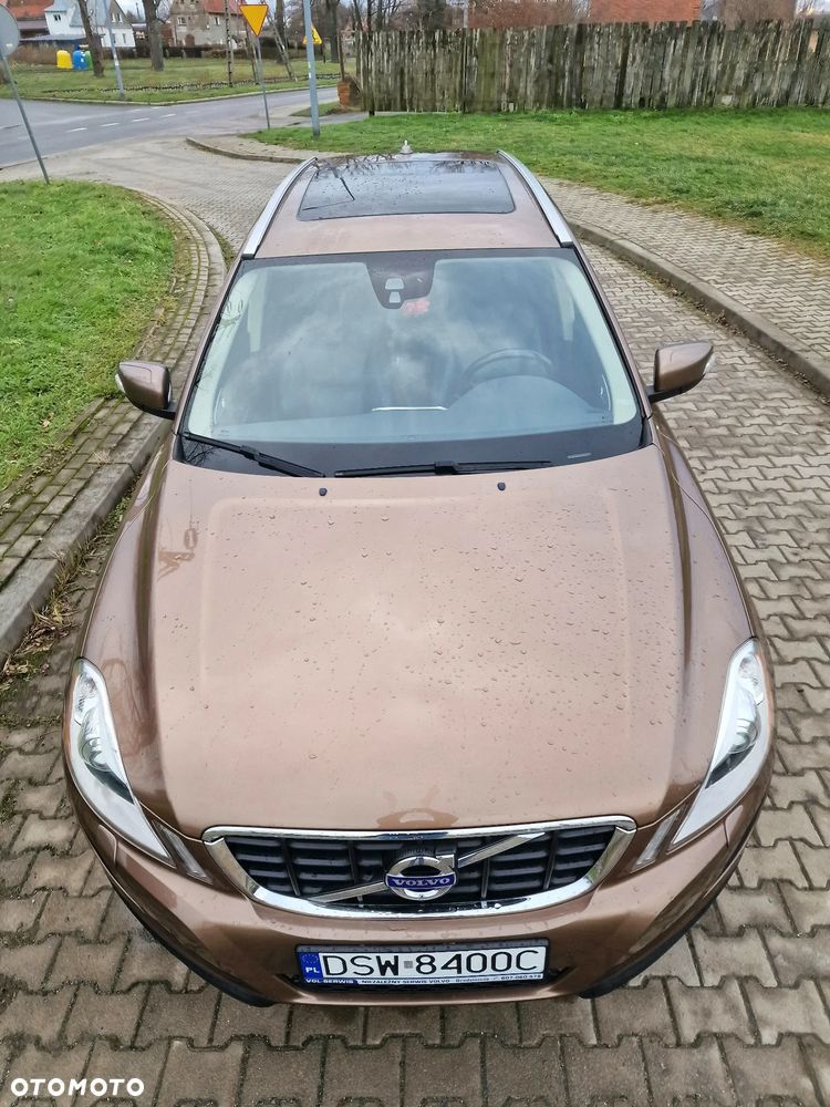 Volvo XC 60 D4 Geartronic Summum - 9