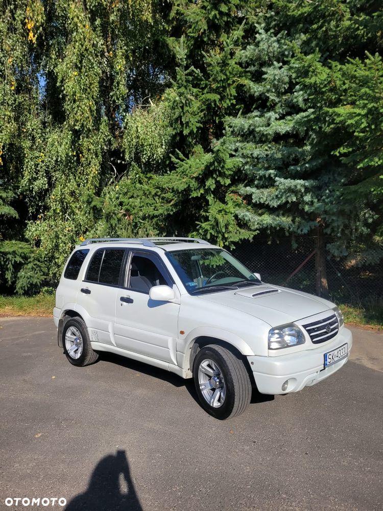 Suzuki Grand Vitara 2003 photo 2