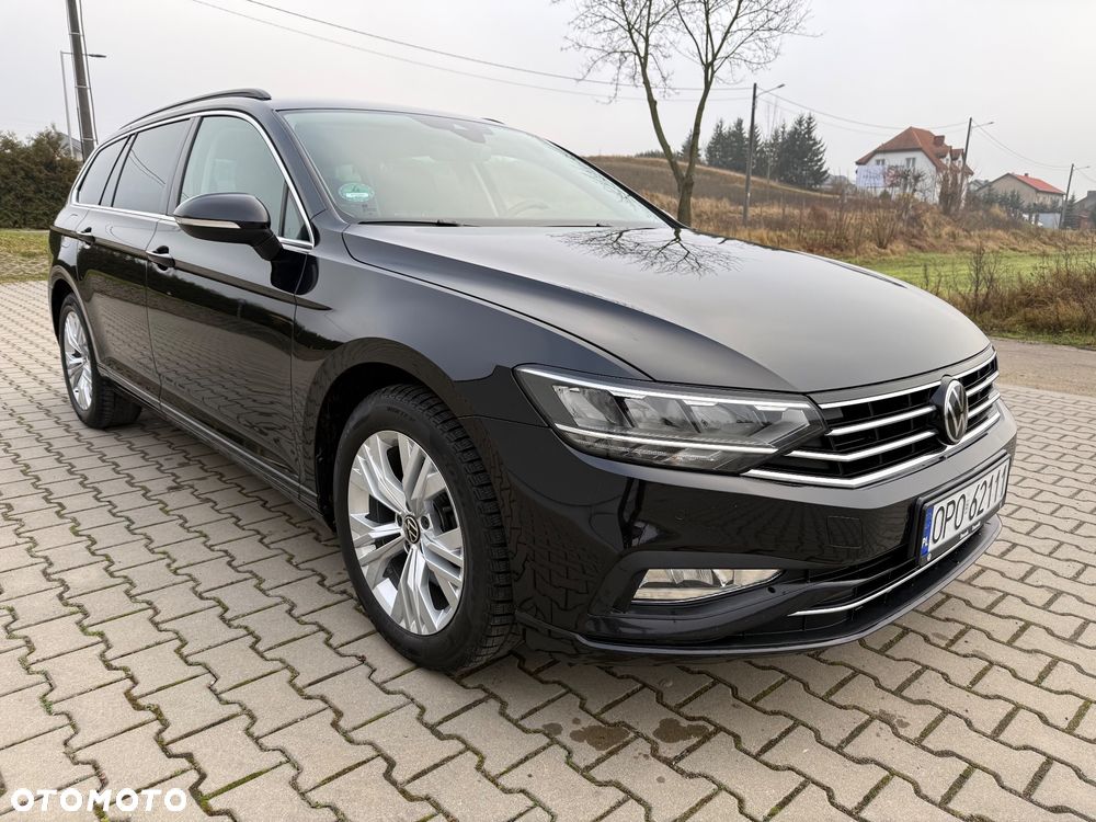 Volkswagen Passat 2.0 TDI (BlueMotion Technology) DSG Comfortline - 1
