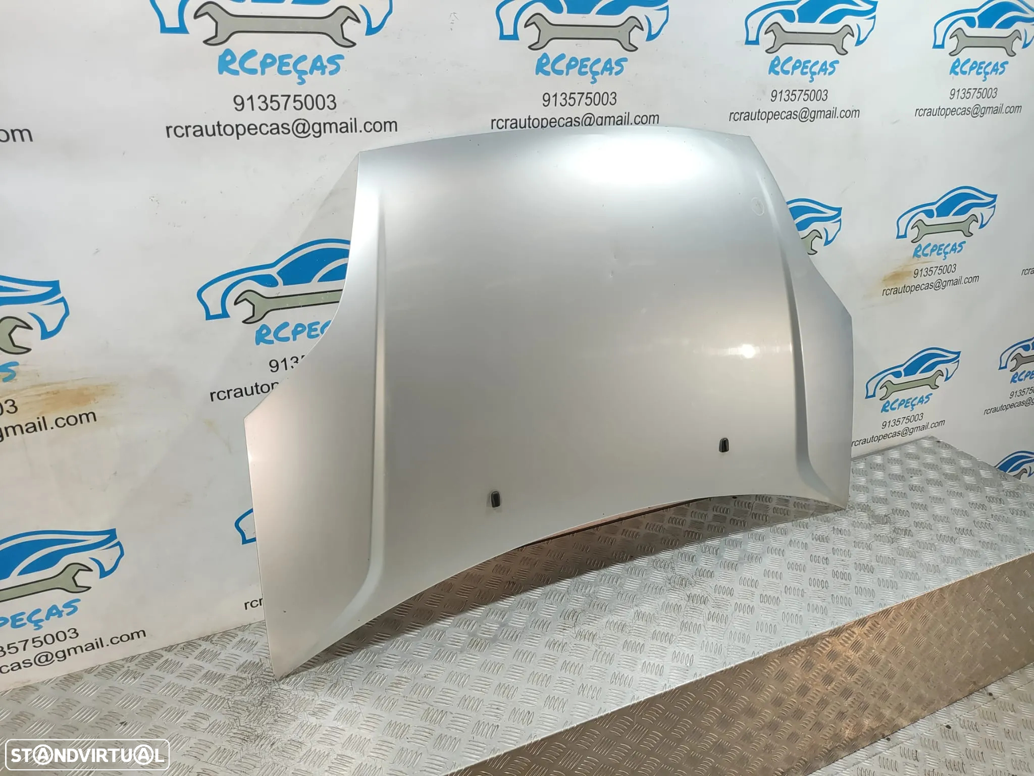 Capot Ford Fiesta MK 5 Original - 4