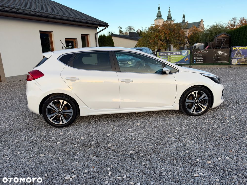 Kia Ceed 1.6 CRDi GT Line - 34