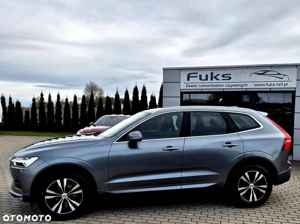 Volvo XC 60 B4 D AWD Geartronic Momentum Pro - 20