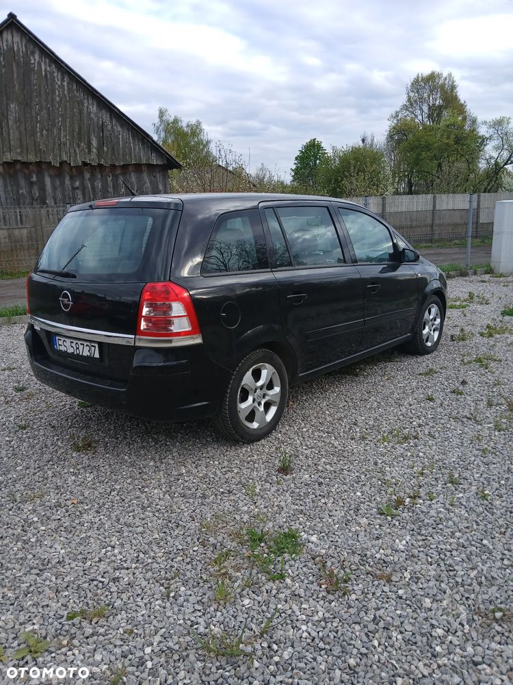 Opel Zafira 1.8 - 9