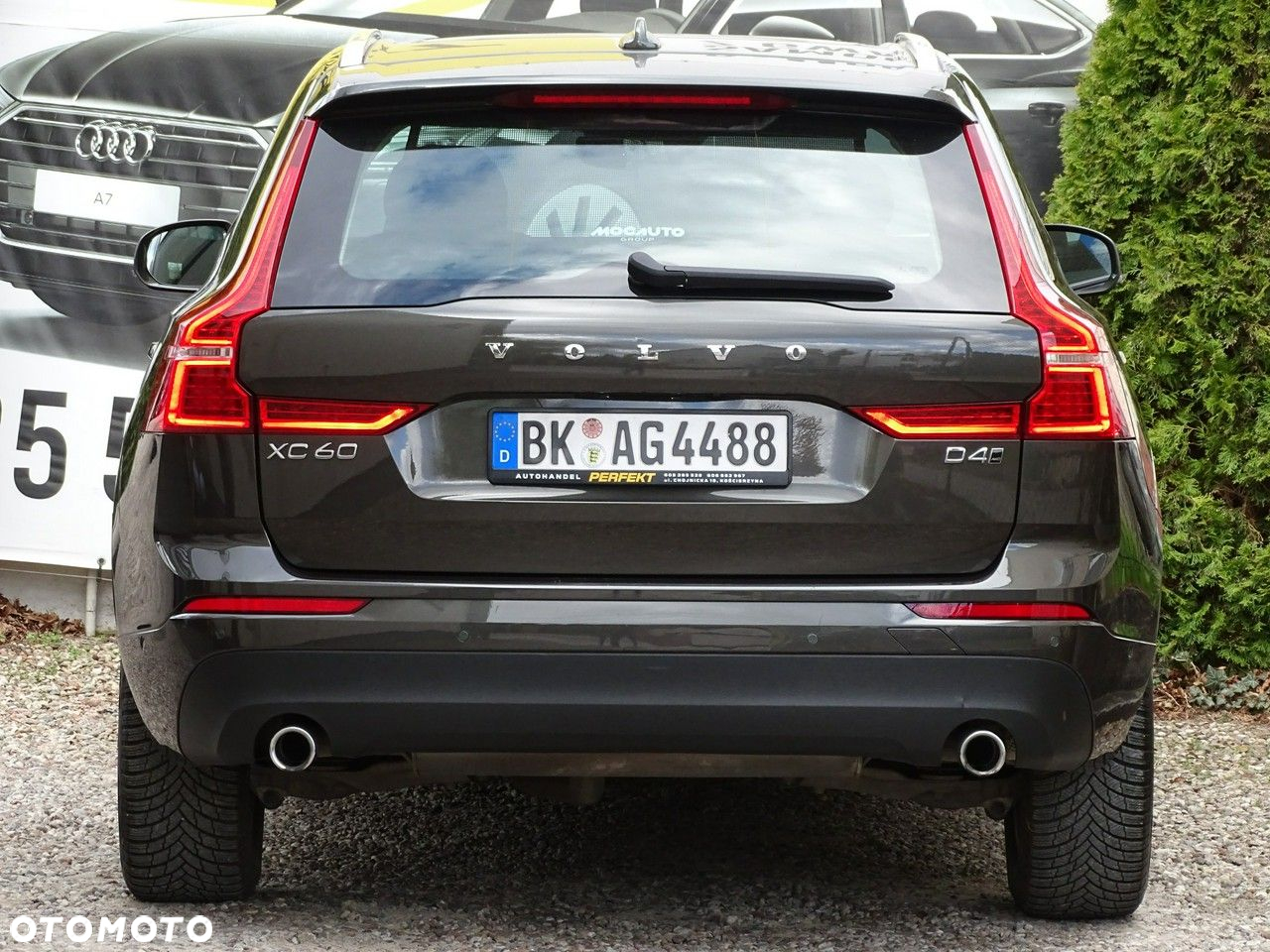 Volvo XC 60 D4 AWD Momentum - 10