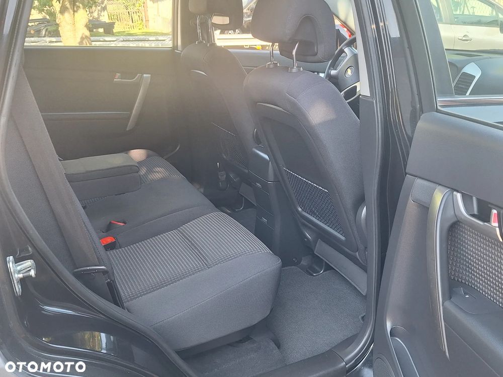Chevrolet Captiva 2.0 2WD 5 Sitzer LS - 11